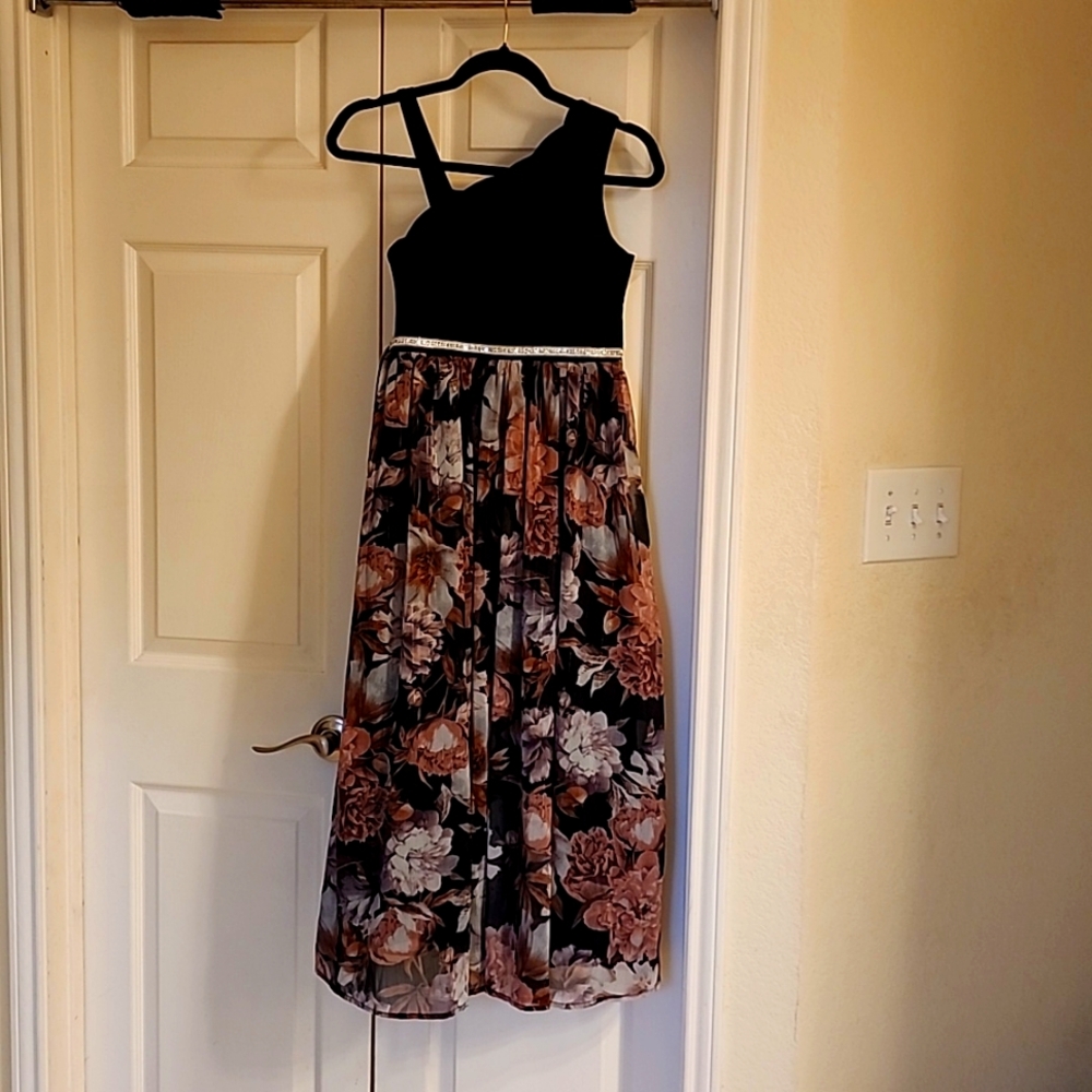 Girls floral formal dress
